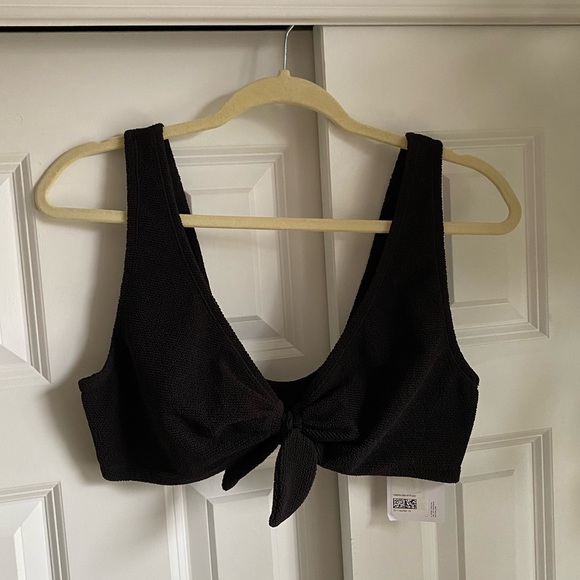 🆕 NWT & Other Stories Crepe Knot Bikini Top - Black - Picture 4 of 8
